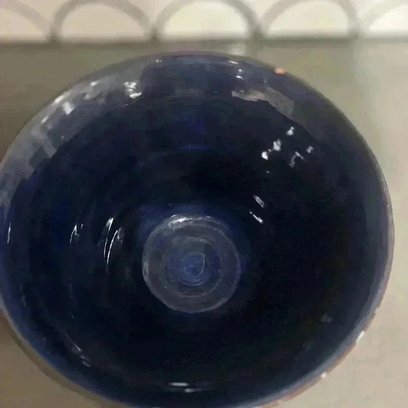 Beautiful dark blue pottery bowl - Picture 7 of 7